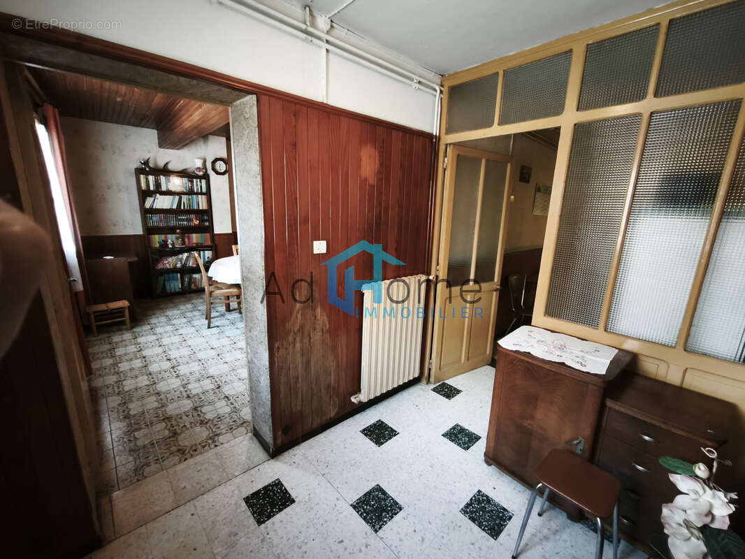 Maison de village T4 - jardin 489 m2 - photo 3