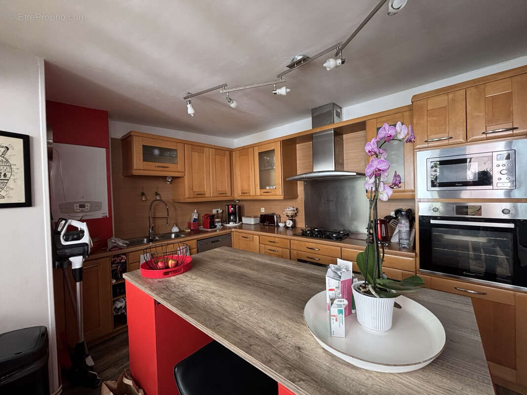 Maison à TONNAY-CHARENTE