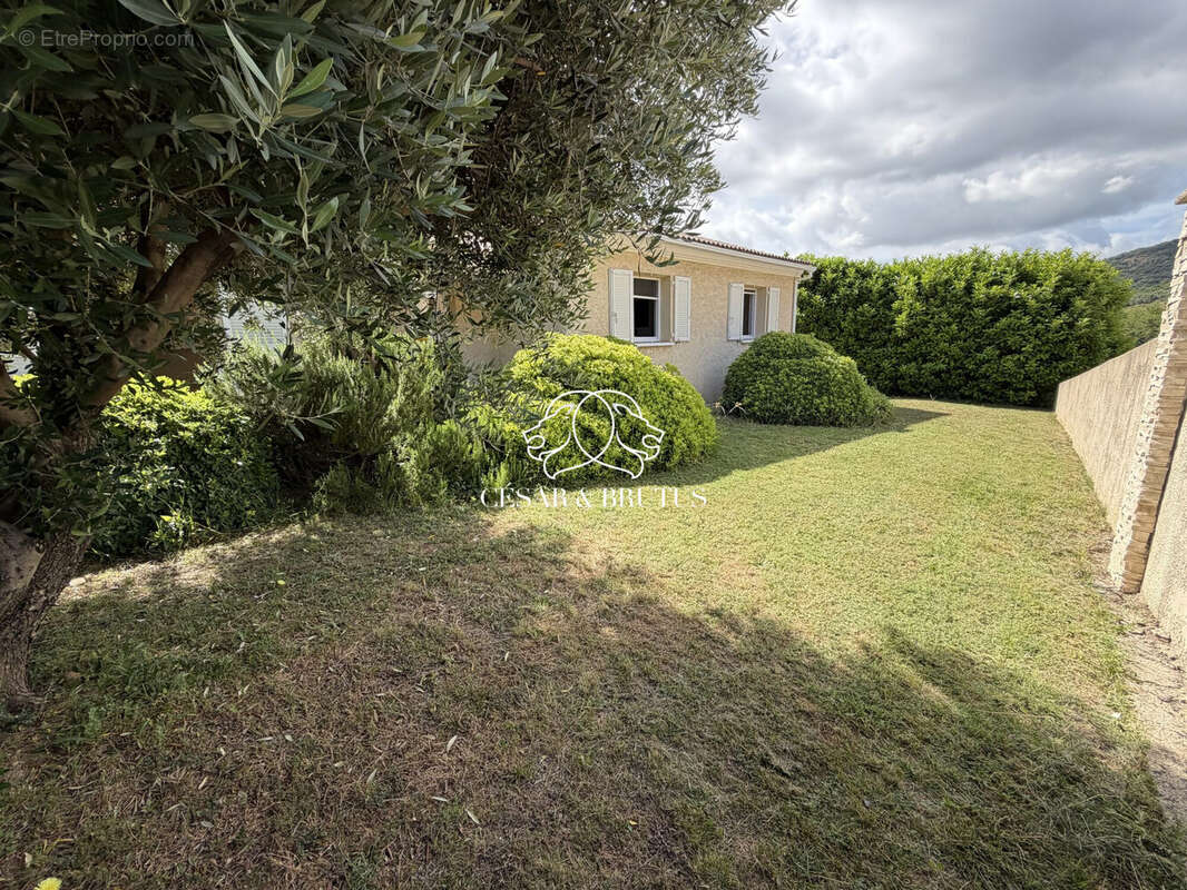 Maison à BORGO