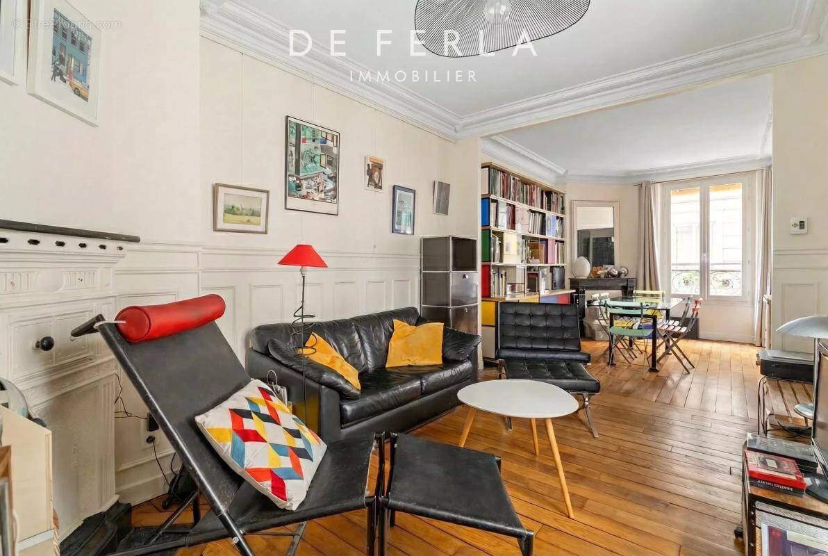 Appartement à PARIS-14E