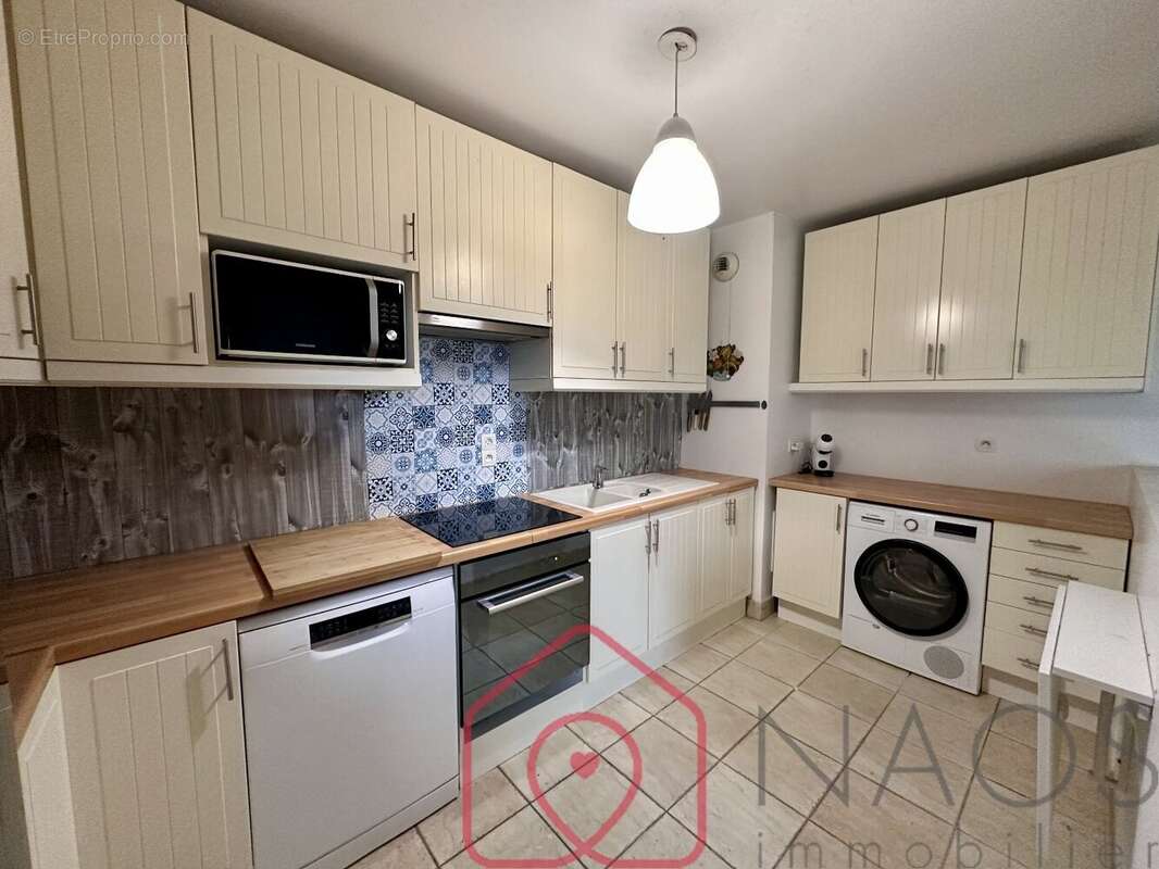 Appartement à LE PLESSIS-ROBINSON