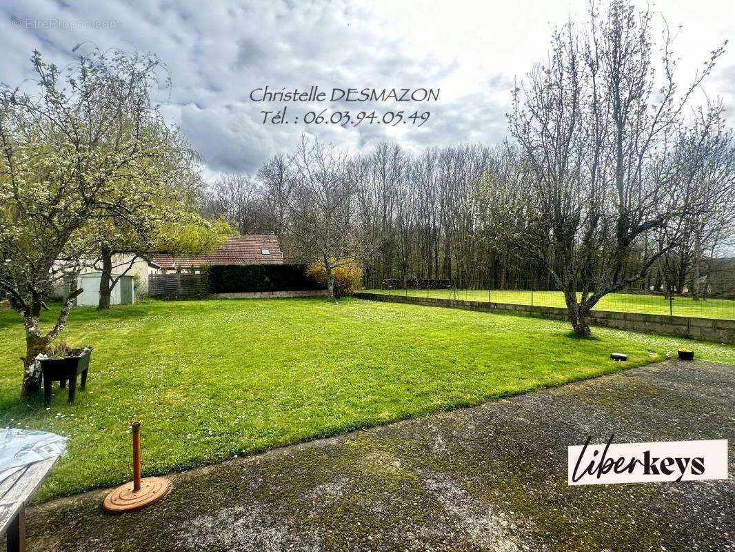 Maison à LA FERTE-MILON