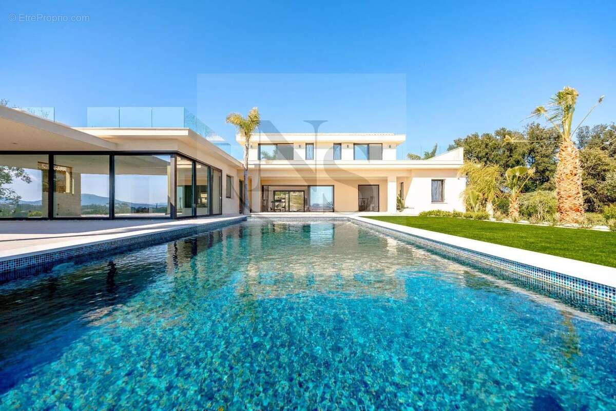 Maison à SAINTE-MAXIME