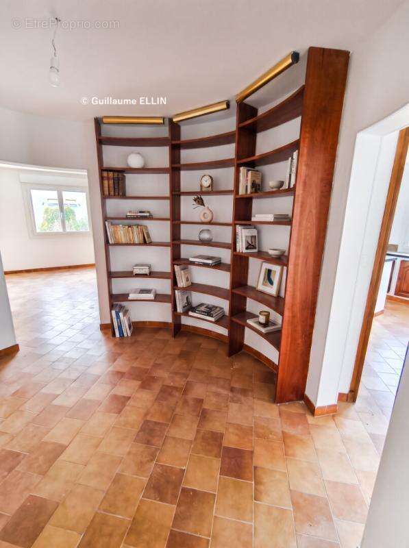 Grande maison avec piscine - photo 4