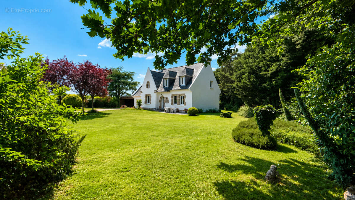 Maison à GARLAN