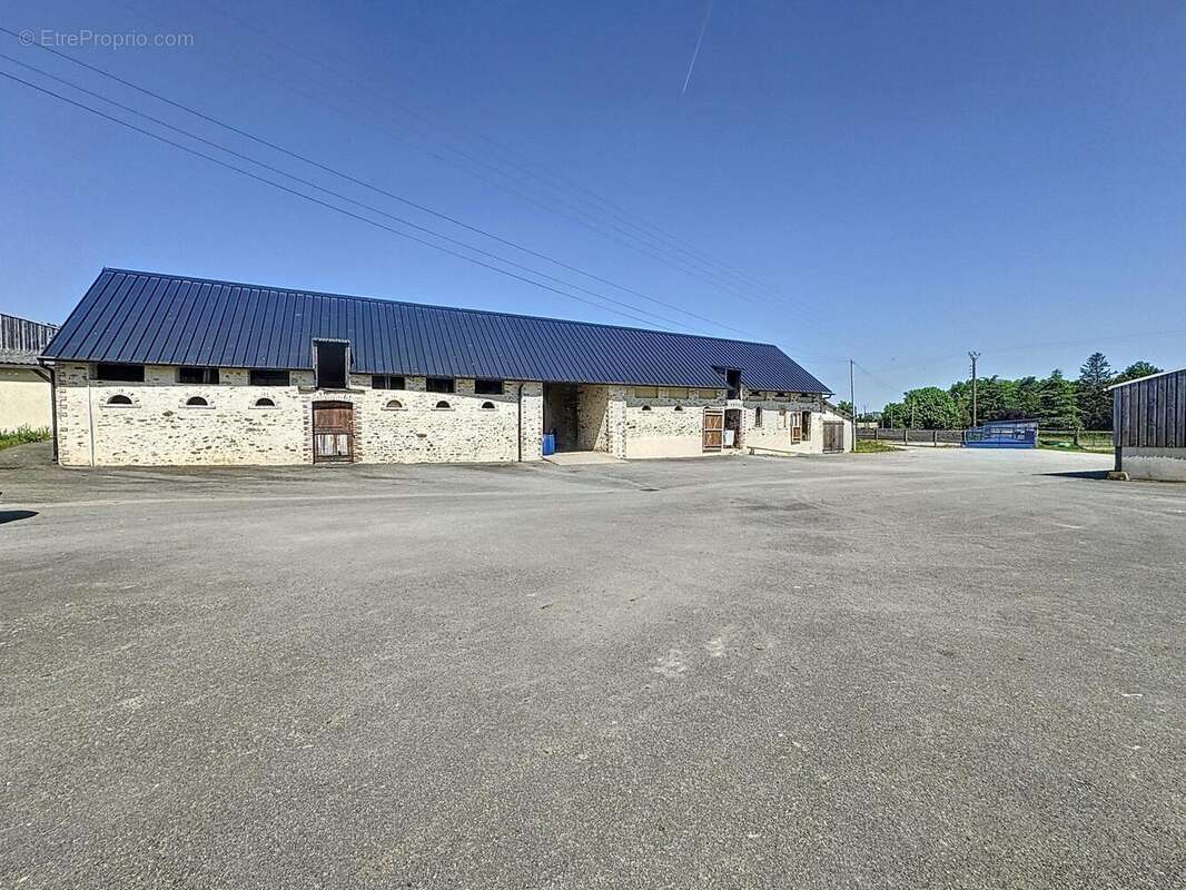 Photo 8 - Maison à CHATEAU-GONTIER