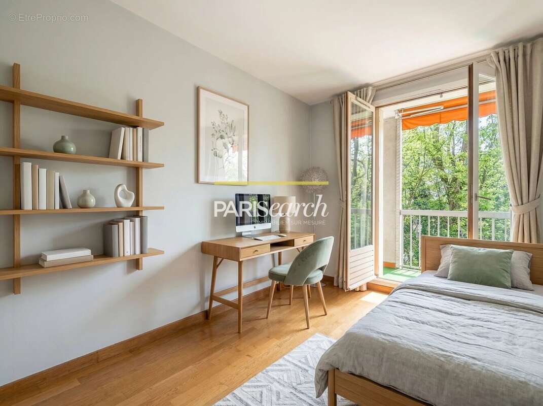 Appartement à PARIS-12E