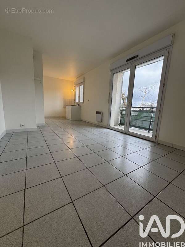 Photo 2 - Appartement à TREMBLAY-EN-FRANCE