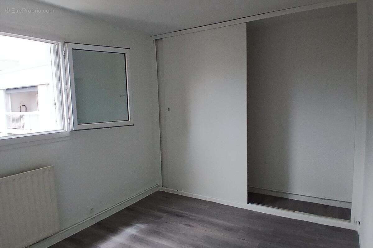 Appartement à MARSEILLE-11E