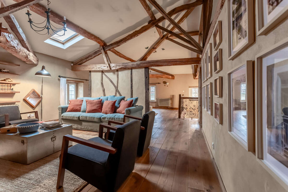 Maison à BEAUMONT-DE-LOMAGNE