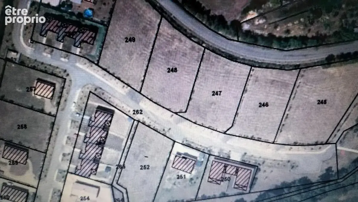 Terrain constructible Ceran(32500)2524m² - photo 3