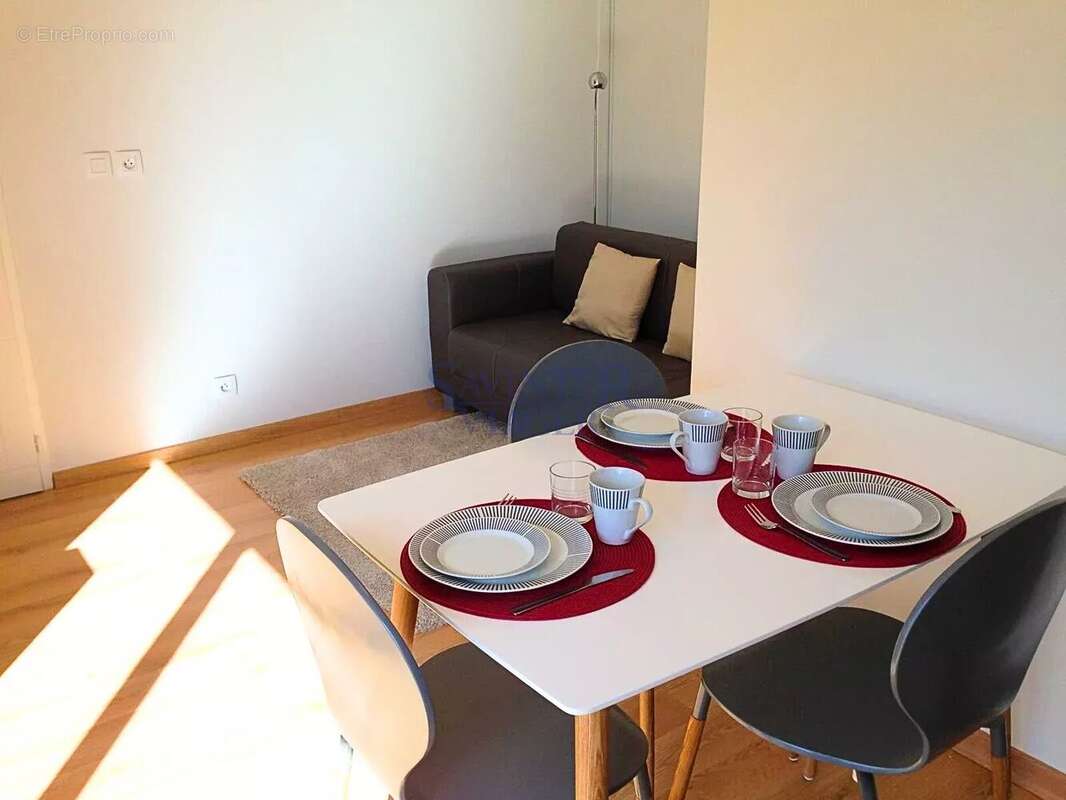 Appartement à Annemasse-centre. Terrasse de 18m2 - photo 3