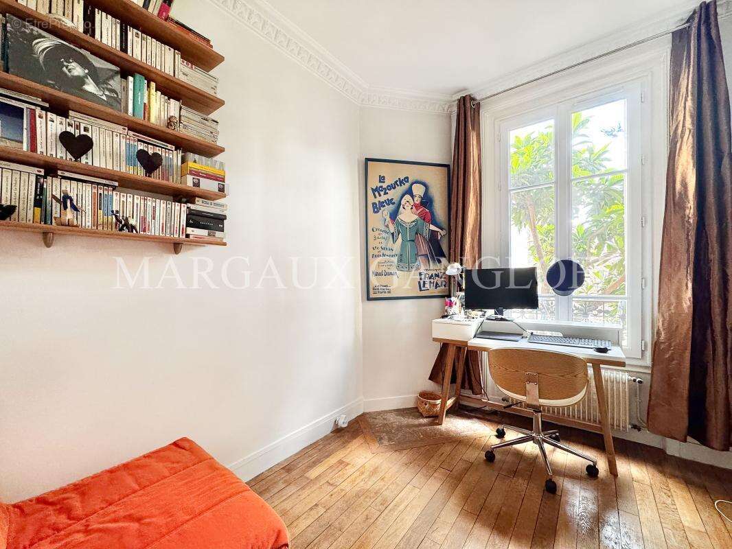 Appartement à ASNIERES-SUR-SEINE