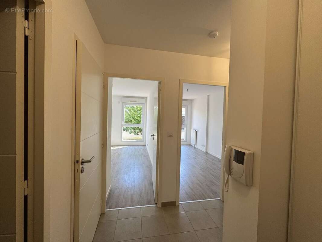 Appartement à LES SORINIERES