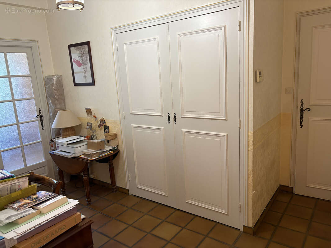 Prix attractif : sur les hauteurs châtellerault nord très belle maison de 272 m2 6 chambres - photo 8