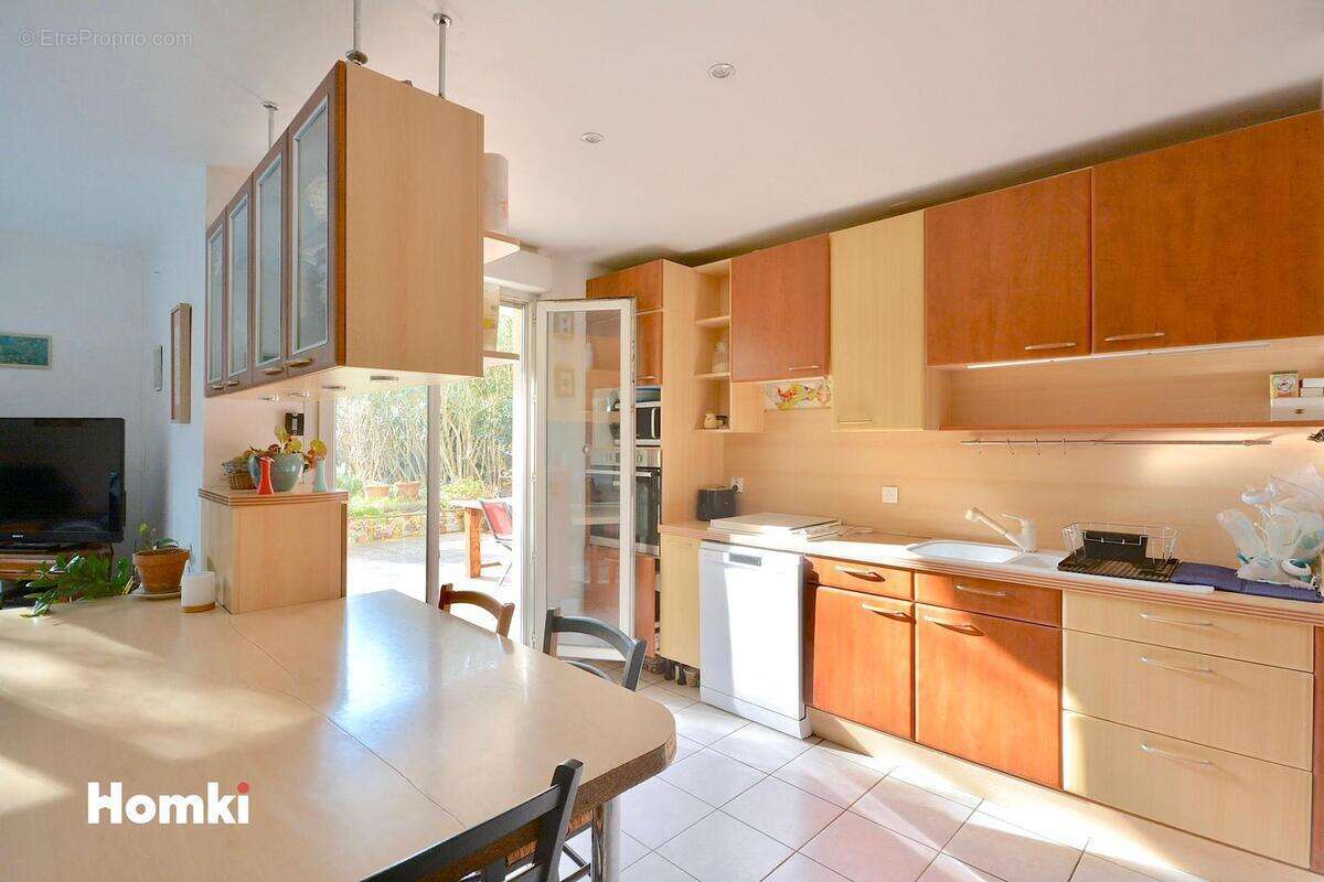 Appartement à LYON-9E