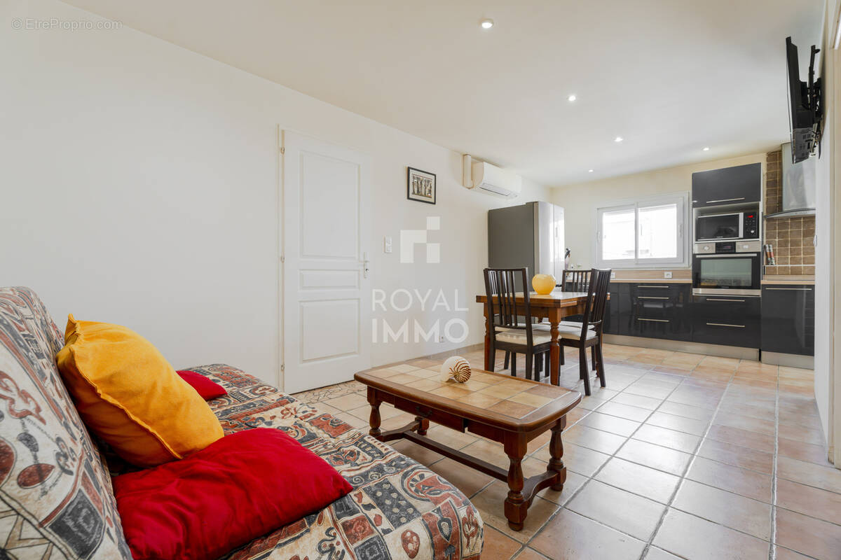 Appartement à LE PRADET