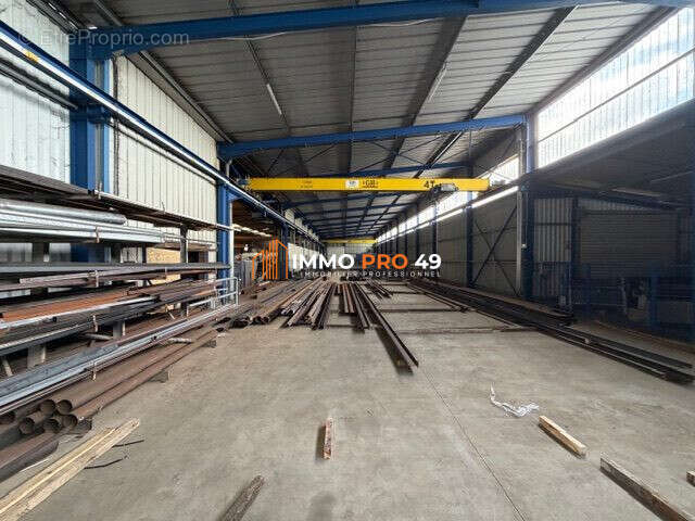 Commerce 3300 m² à Saint-Macaire-En-Mauges  - photo 6