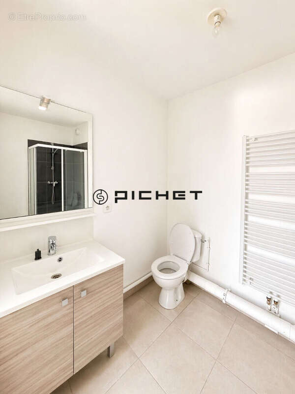 Appartement à BREUILLET