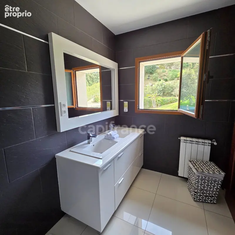 BASTELICACCIA (Corse du sud) proche AJACCIO: Ensemble immobilier de 4 lots avec piscine et jardin paysager - photo 15