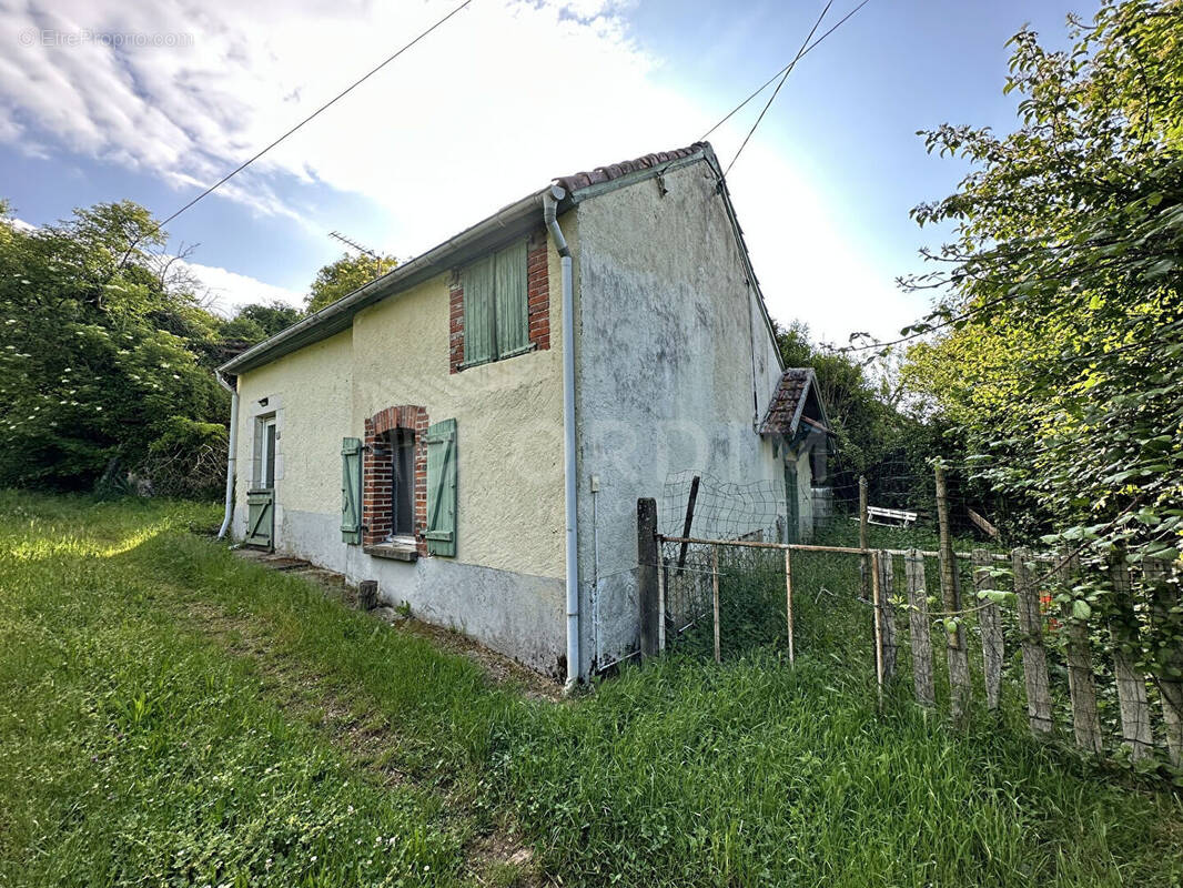 Maison à FEUX