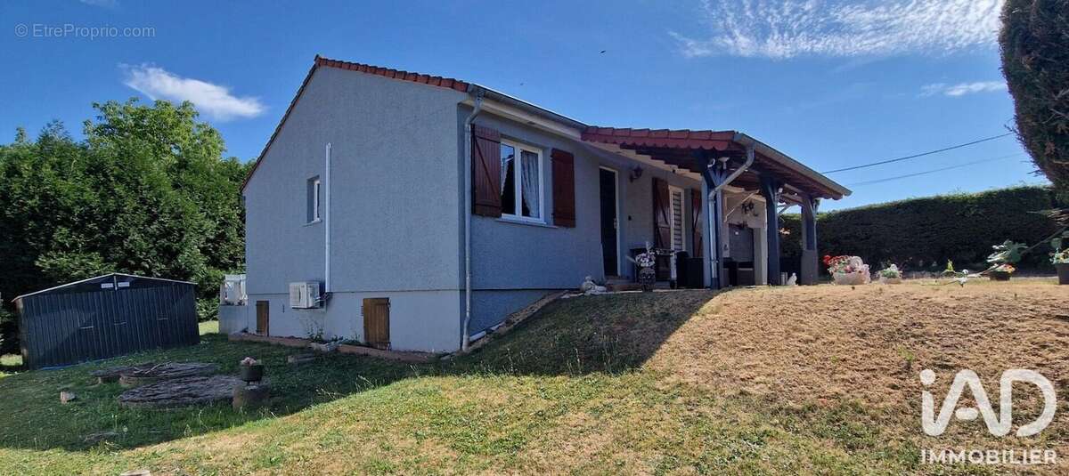 Maison 73 m² à Puttelange-Aux-Lacs  - photo 4