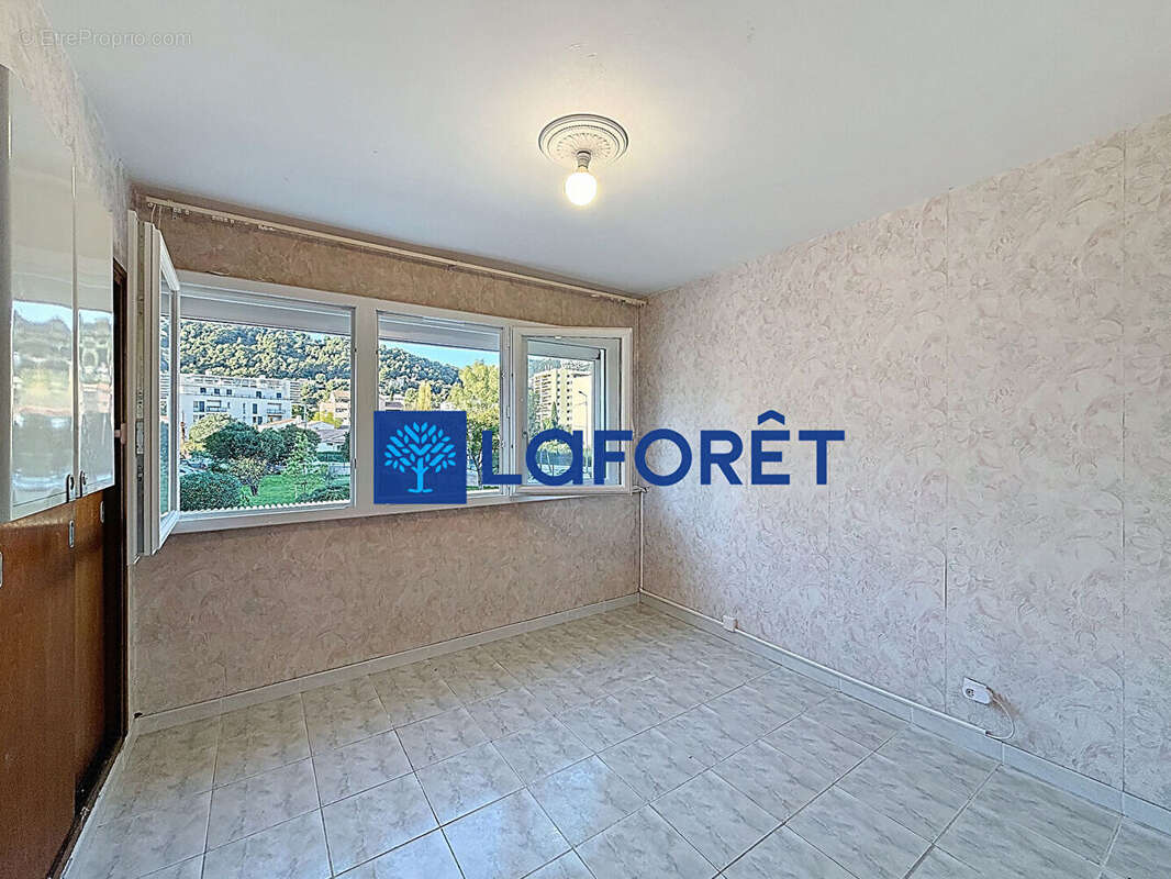 Appartement à LA GARDE