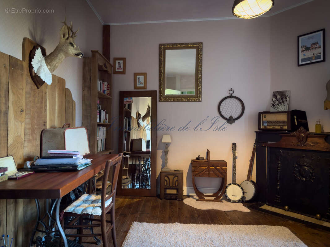 Maison à DOUZILLAC
