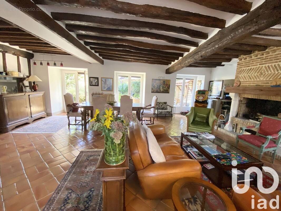 Photo 1 - Maison à SAINT-FARGEAU-PONTHIERRY