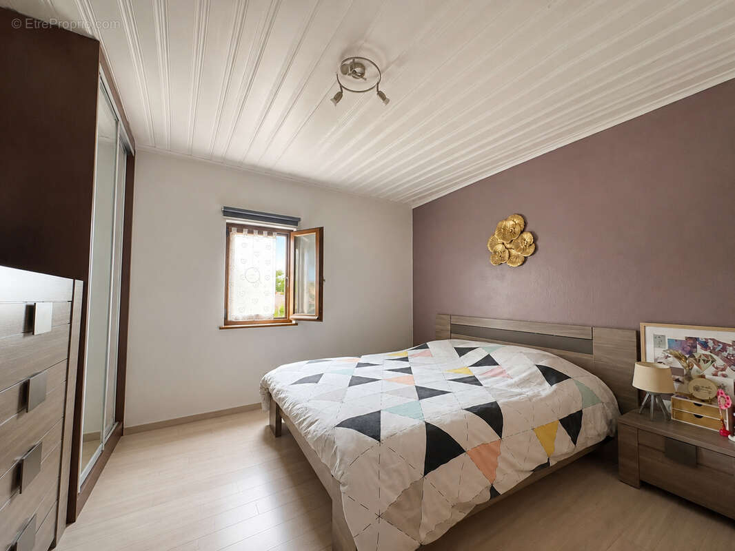 Ensemble immobilier de rapport   4 logements   Investissement locatif avec habitation principale - photo 4