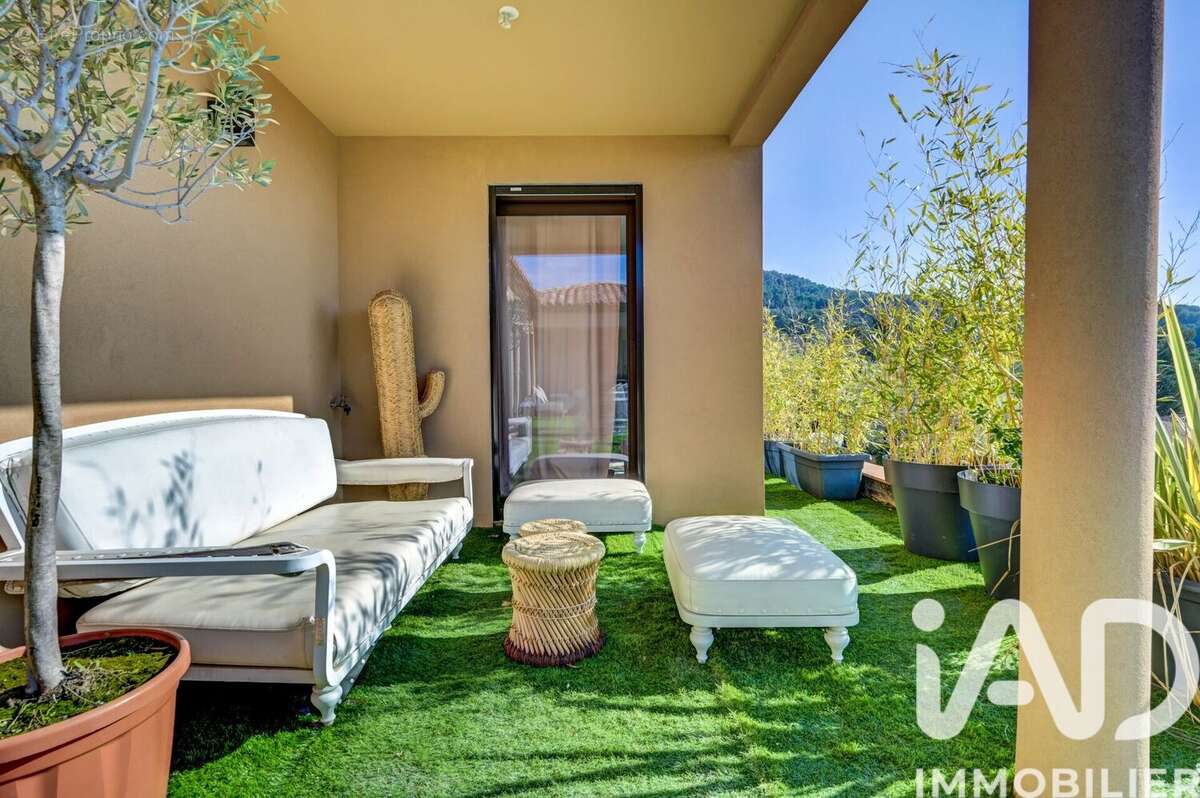 Photo 7 - Maison à LE CASTELLET