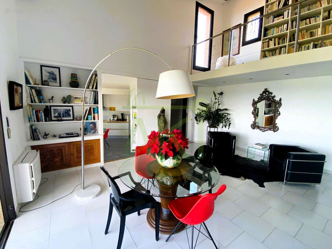 Maison 220 m² à Pietrosella  - photo 8