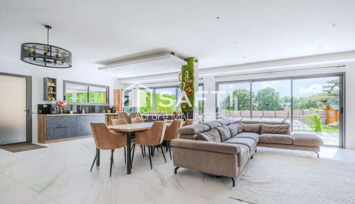 Photo 3 - Maison à TREILLIERES