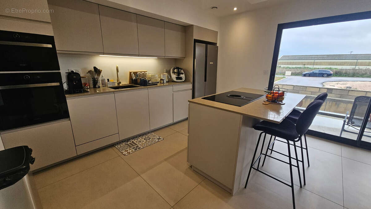 Maison à NUITS-SAINT-GEORGES