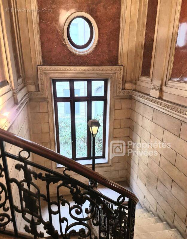 Appartement à LYON-6E