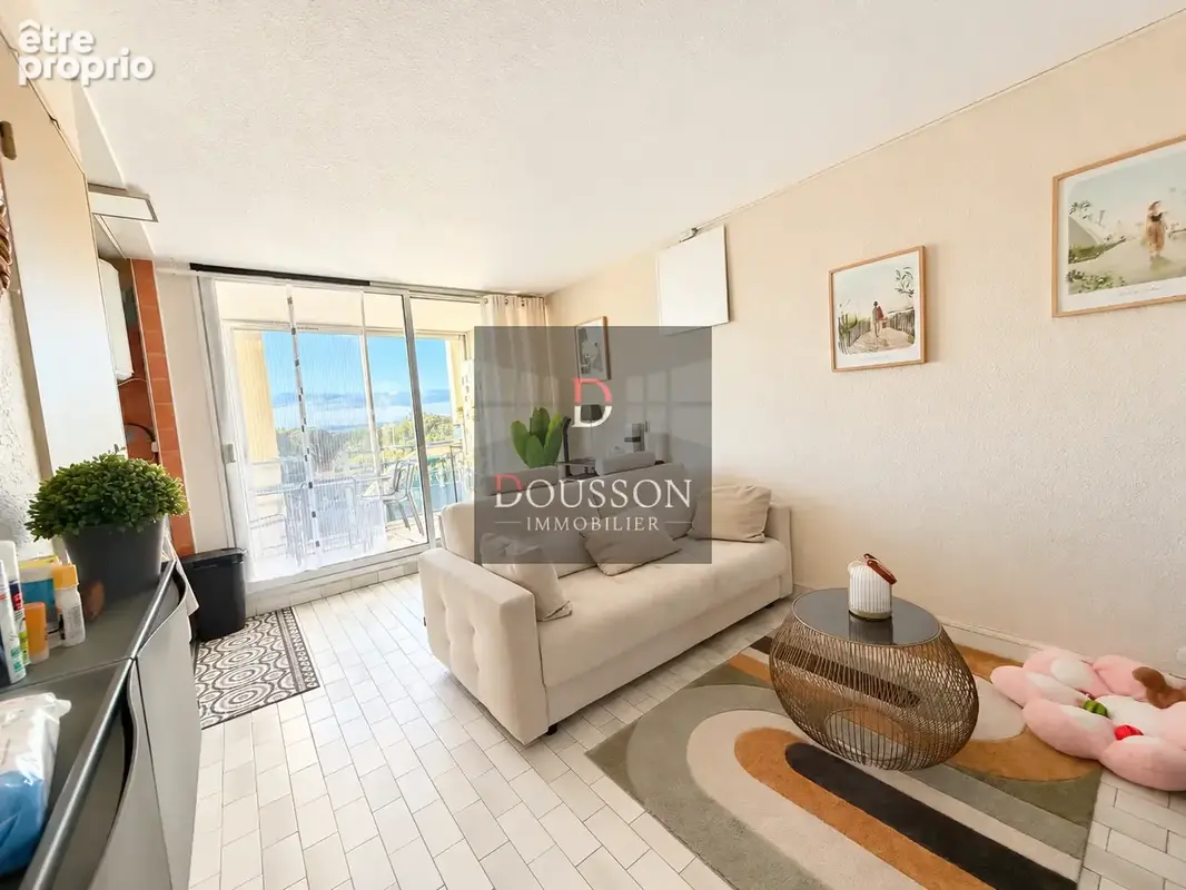 A vendre - couchant -  studio cabine 21.19m2  + parking - photo 4