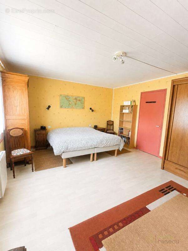 Maison à WARLUIS