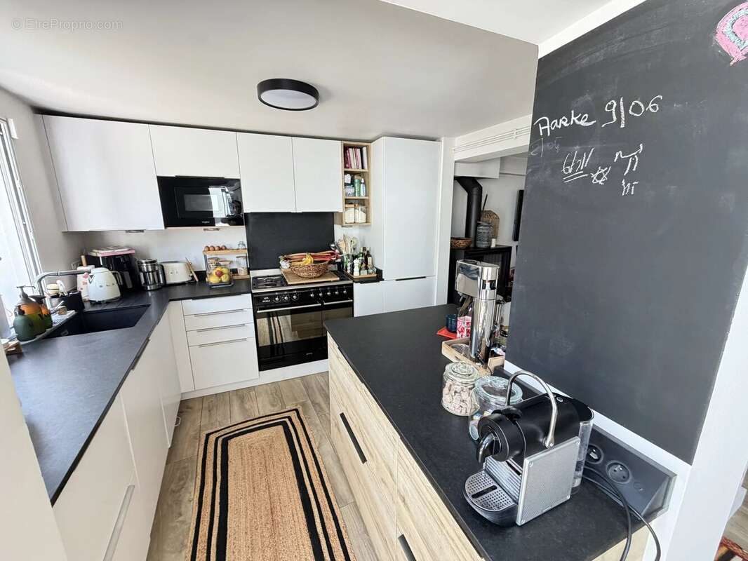 Appartement à L'ETANG-LA-VILLE