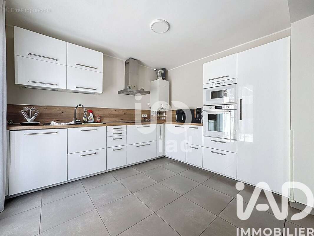 Photo 2 - Maison à ISTRES