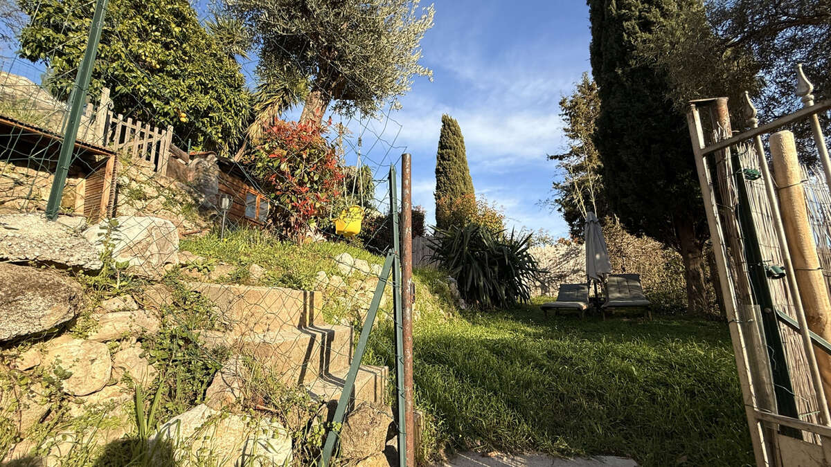 Maison à SAINT-JEANNET