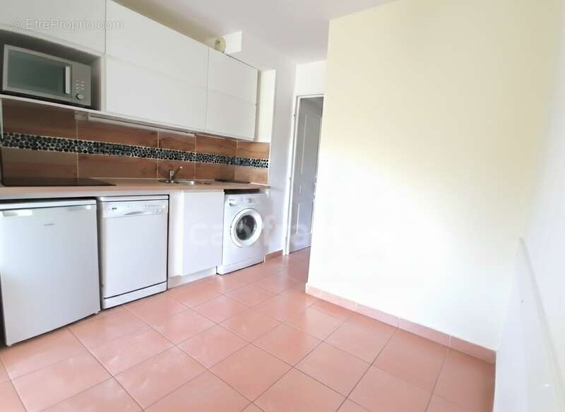 Appartement à SIX-FOURS-LES-PLAGES