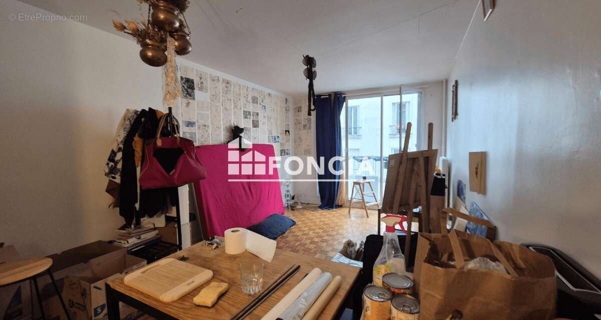 Appartement à PARIS-18E
