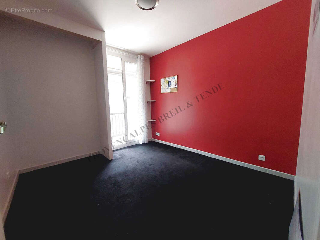 Appartement à BREIL-SUR-ROYA