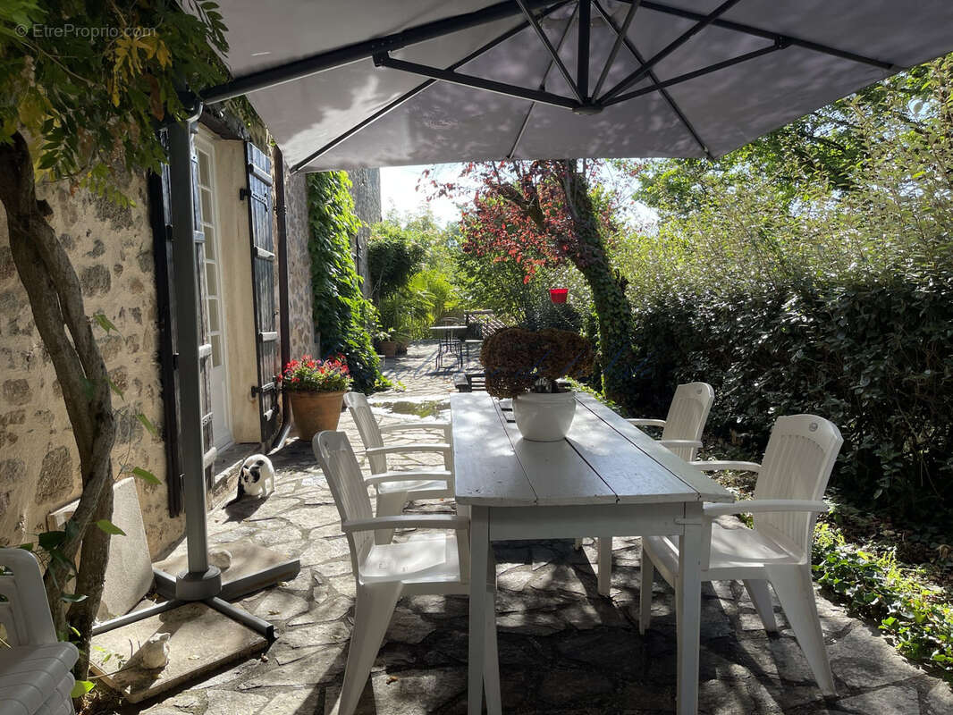 Maison à SAINT-ESTEPHE