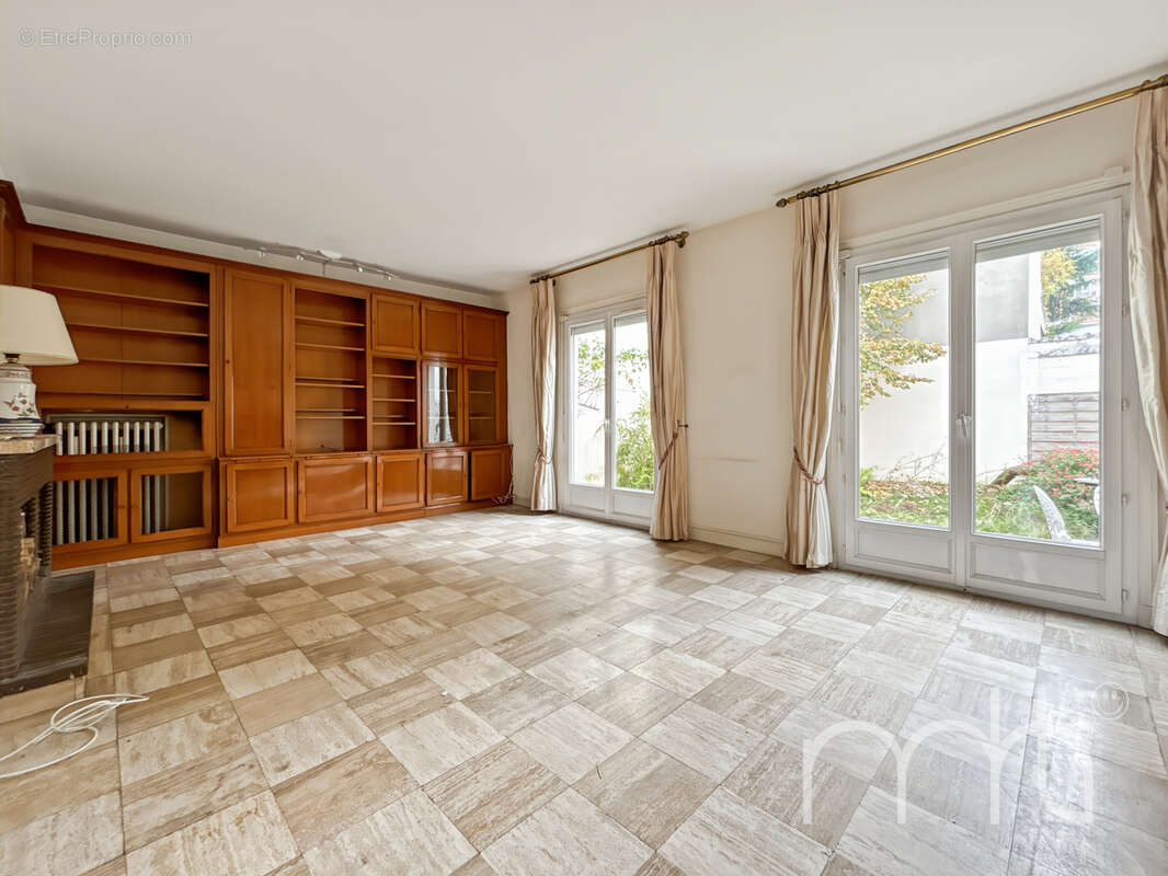 Maison à BOIS-COLOMBES