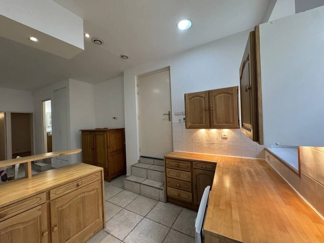 Appartement à CUGES-LES-PINS