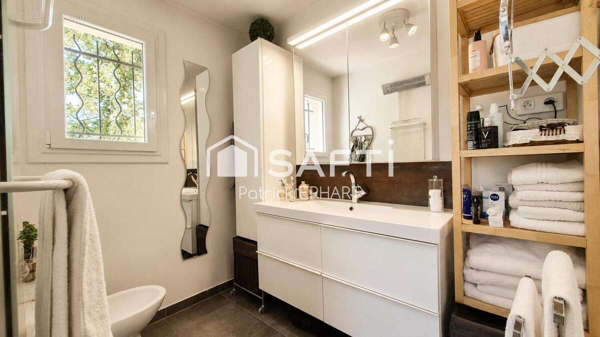 Photo 6 - Maison à PLAN-DE-LA-TOUR