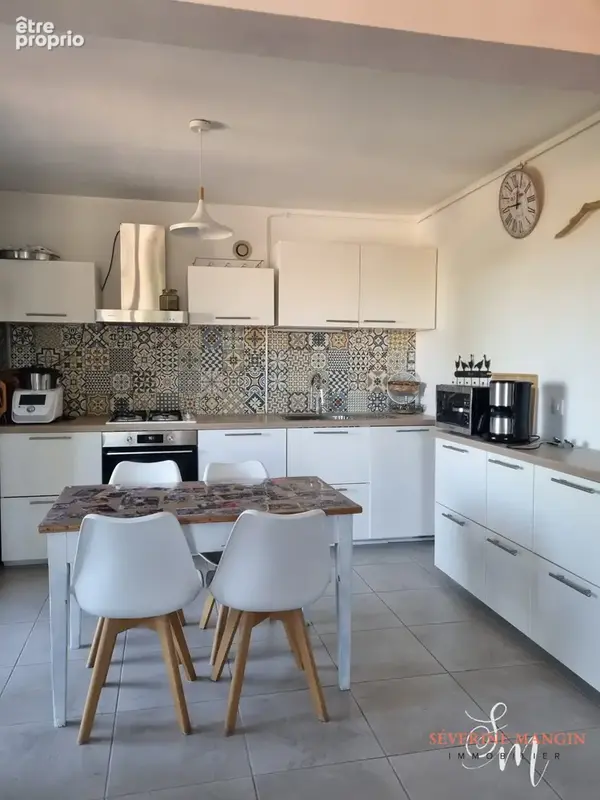 Appartement 84 m² à Romans-Sur-Isere  - photo 2