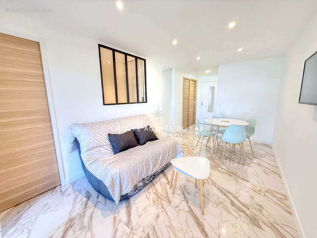 Bord de mer santa lucia 2 pieces de 33 m² avec parking en sous sol - photo 10