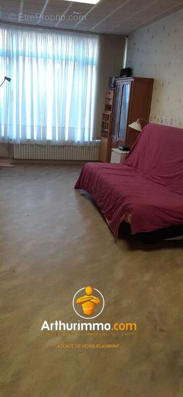 Maison à MONTIGNY-EN-GOHELLE